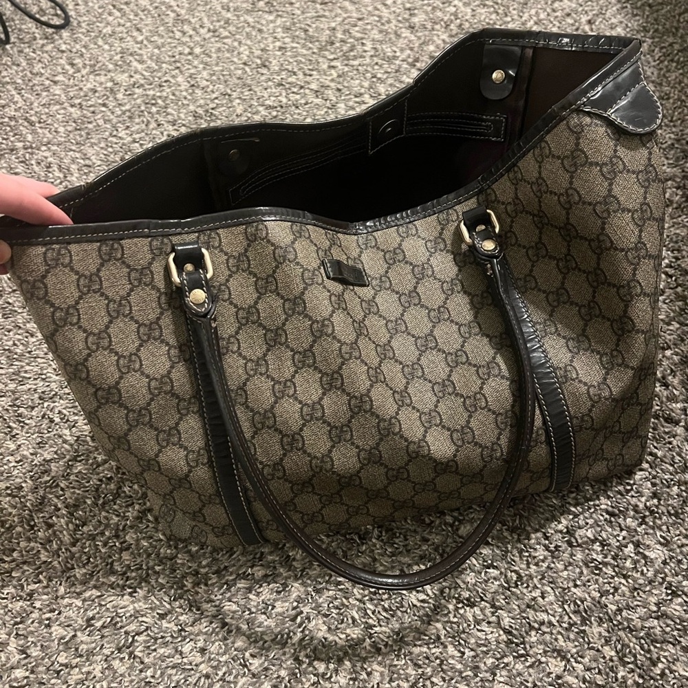 Gucci large shoulder bag